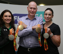 Flogas gives a warm welcome to Paralympian gold medalists